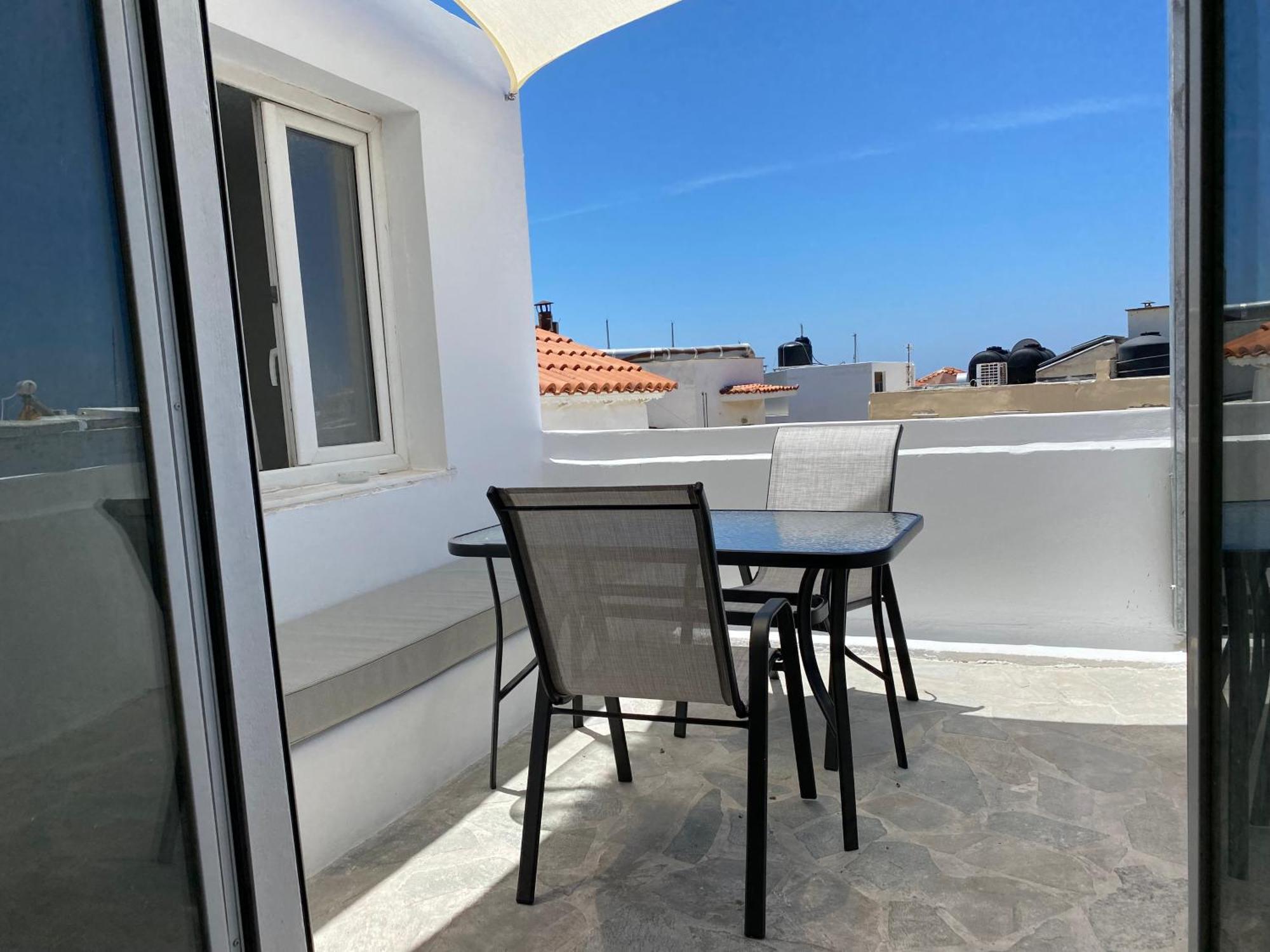 Ferienwohnung Iakovos' Luxury Penthouse Tínos Exterior foto
