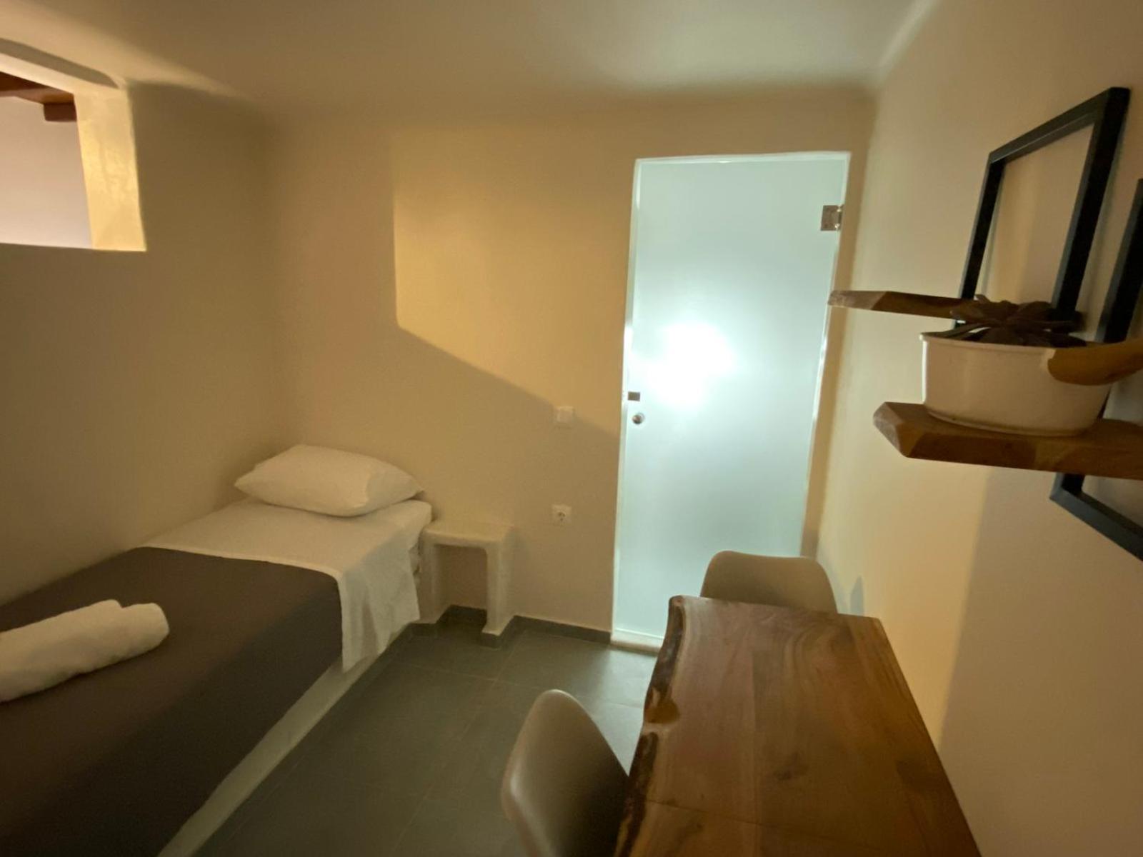Ferienwohnung Iakovos' Luxury Penthouse Tínos Exterior foto